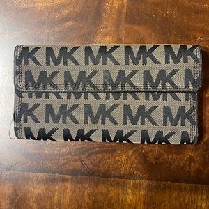 Michael Kors Black and Beige MK Logo Continental Wallet